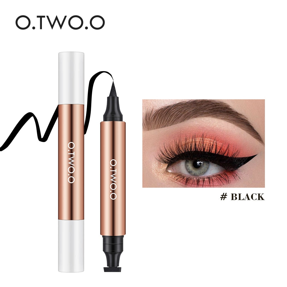 O.TWO.O Stamp Black Liquid Eyeliner Pen