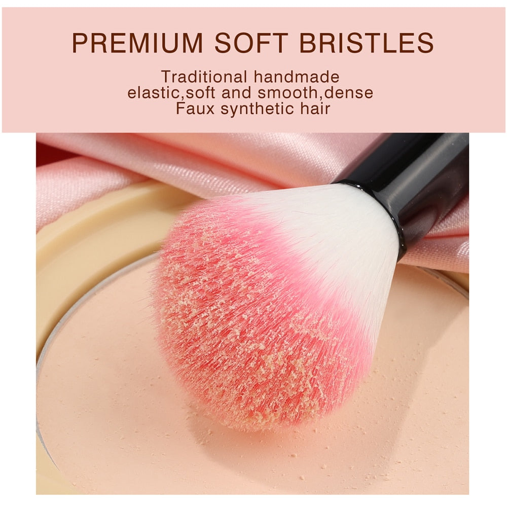 Pink Makeup Brushes Set