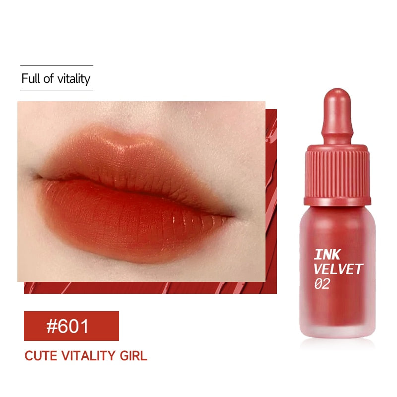 Beauty 6 Colors Moisturizer Non-Stick Cup Lipstick